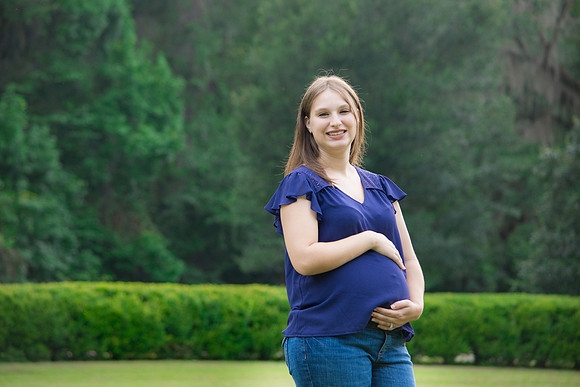 Corie and Ashley | Maternity | Maclay Gardens | 2017