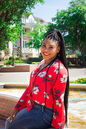 Alexis | Graduation | High School | Spring 2018