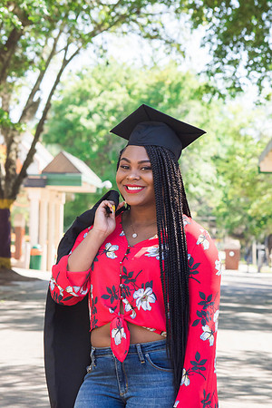 Alexis | Graduation | High School | Spring 2018