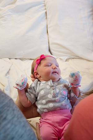 Cari | Newborn | Hospital | Fall 2017